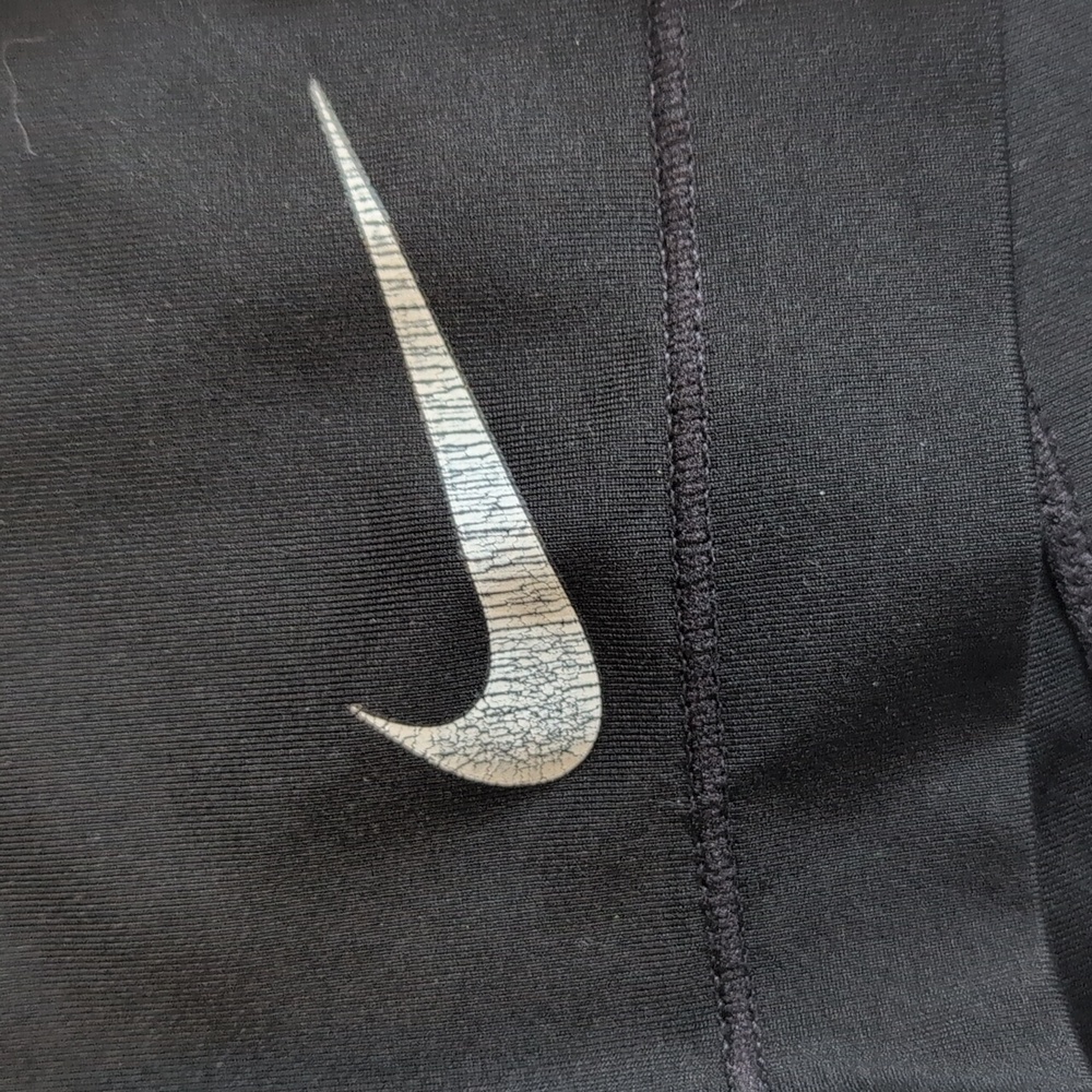 Nike Women's Black Pro Shorts - Picture 3 of 6